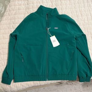 Women Figs Sydney scrub jacket